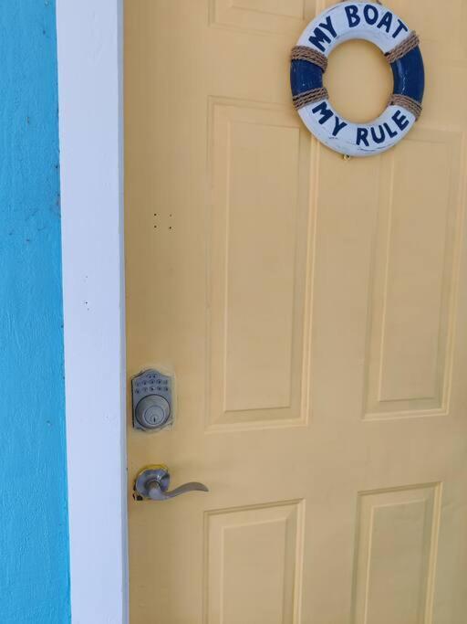 Venice Beach Within 5 Min Drive, Near The Tennis Courts And Park, Sleeps 5 โนโคมิส ภายนอก รูปภาพ